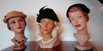 ”Mit historiske klædeskab” – En udstilling om kvindemode 1910-1970