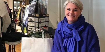 Jane alene i  SKATKA