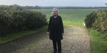 Kunstner og kvinde – med styr på formerne