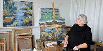 Kunstnere går ikke på pension, de fortsætter bare med at leve.