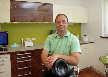 Det er lettere at fange en ål med lasso, end at få en tandlæge til Jammerbugt Kommune